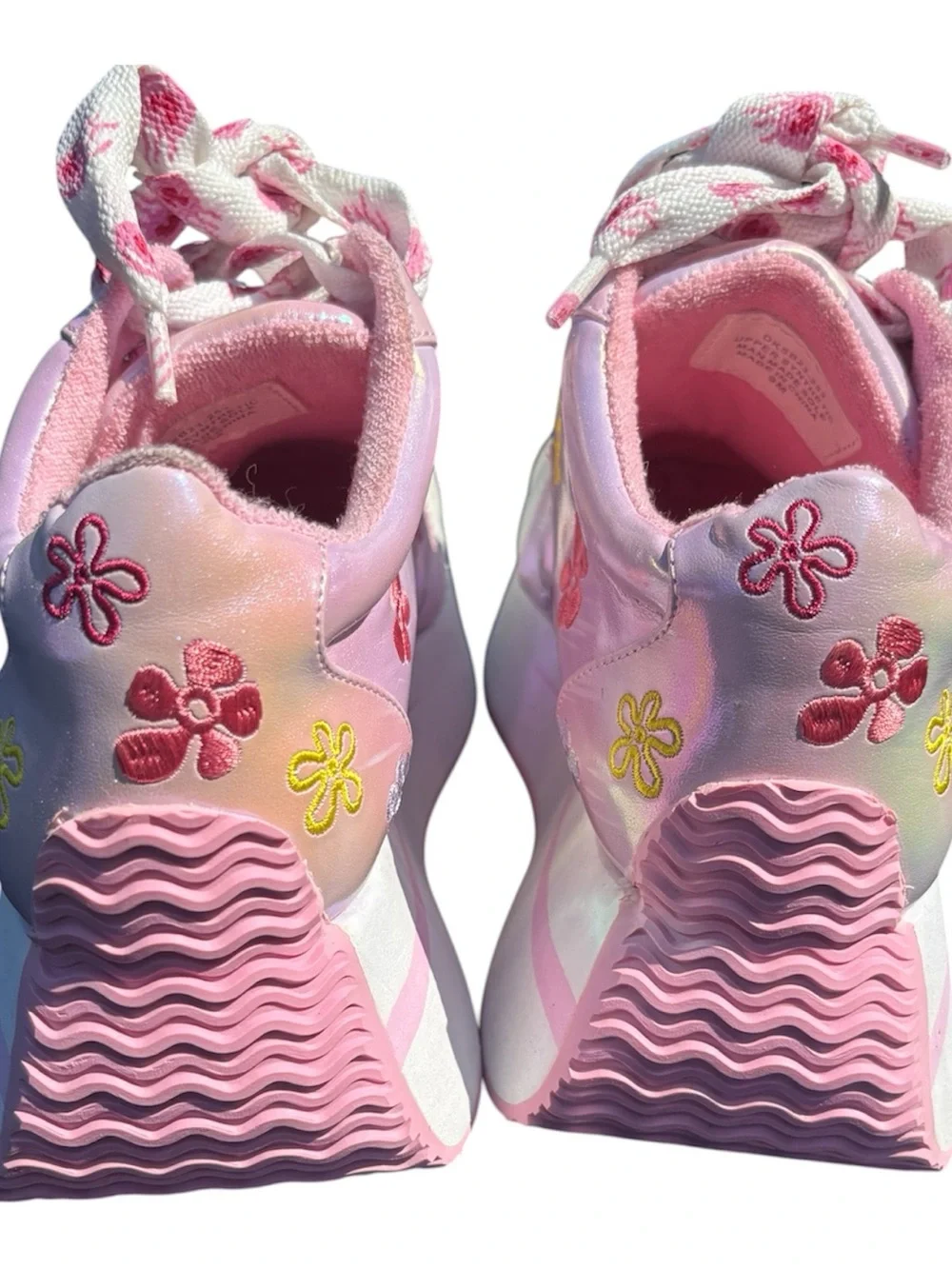DOLLS KILL x SPONGEBOB PLATFORM SNEAKERS SZ 9 WOMEN